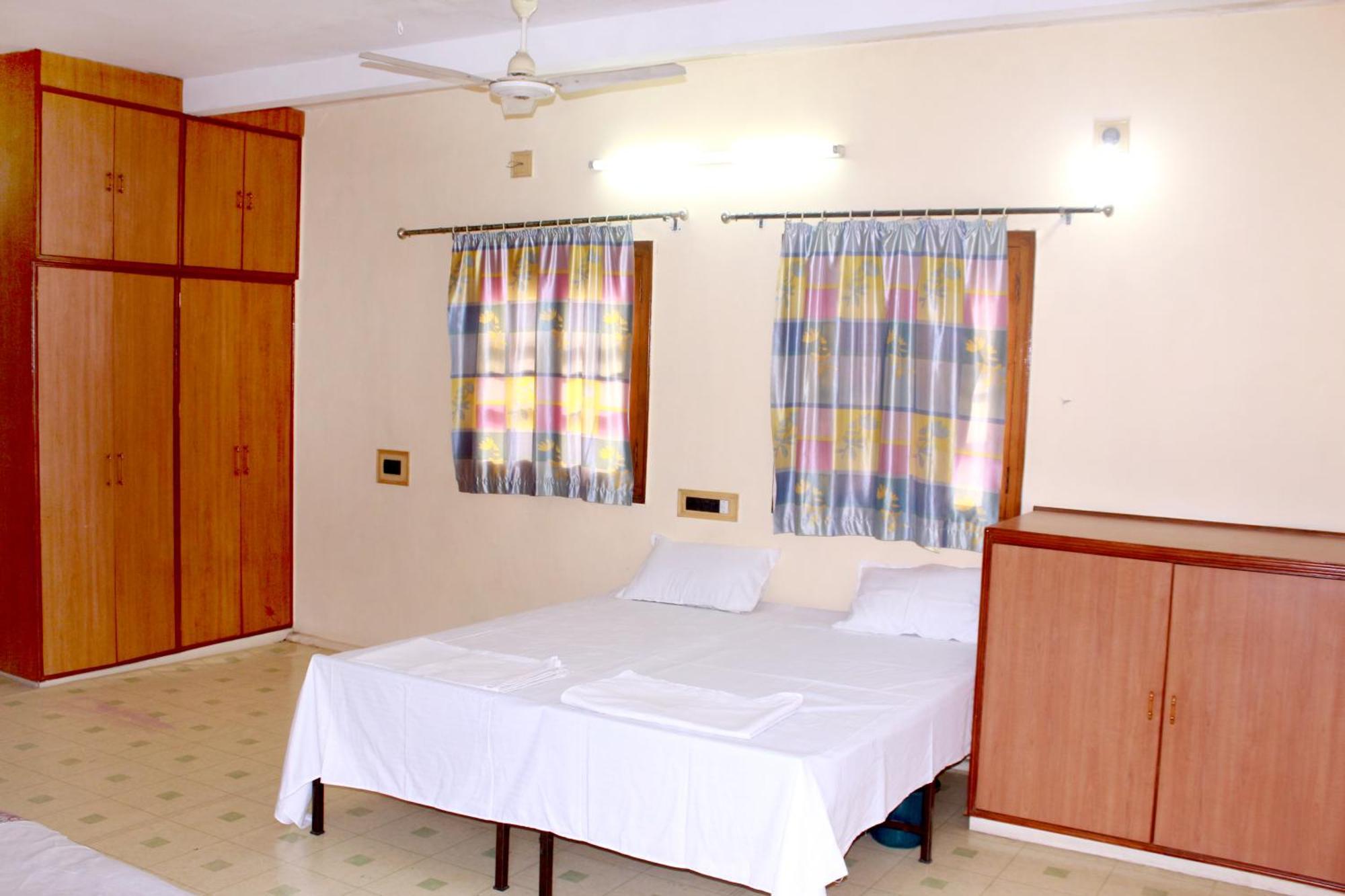 Perfect Homestay Ujjain Exteriör bild